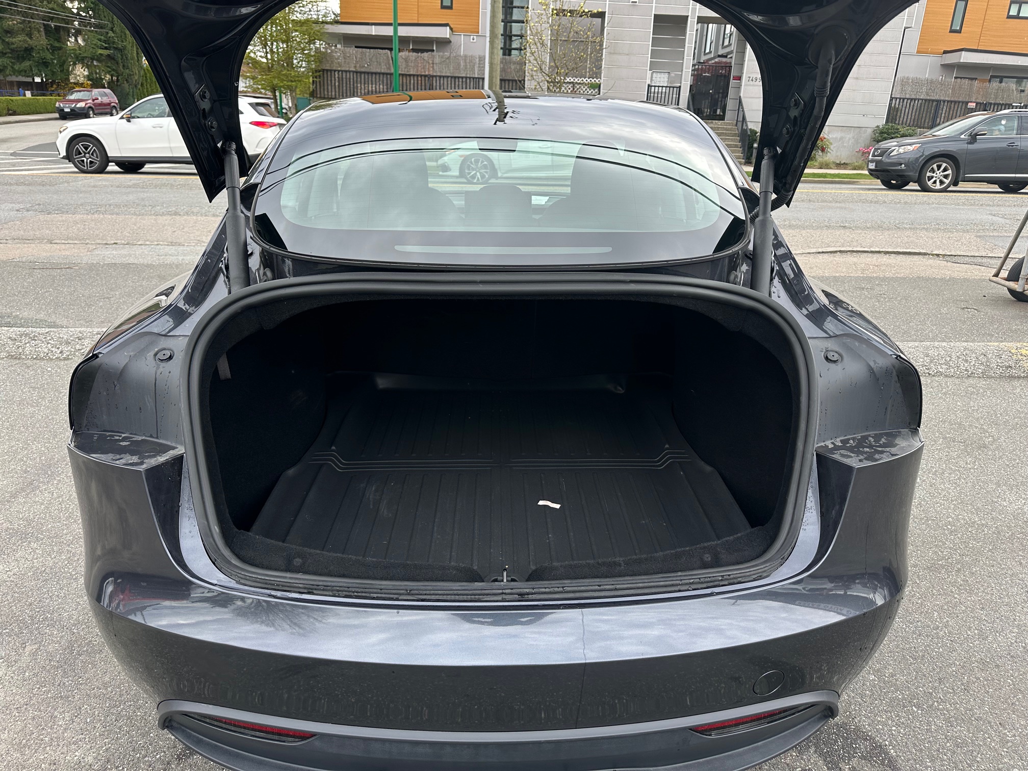 2024 Tesla 3 Long Rang Dual Motor *** SOLD