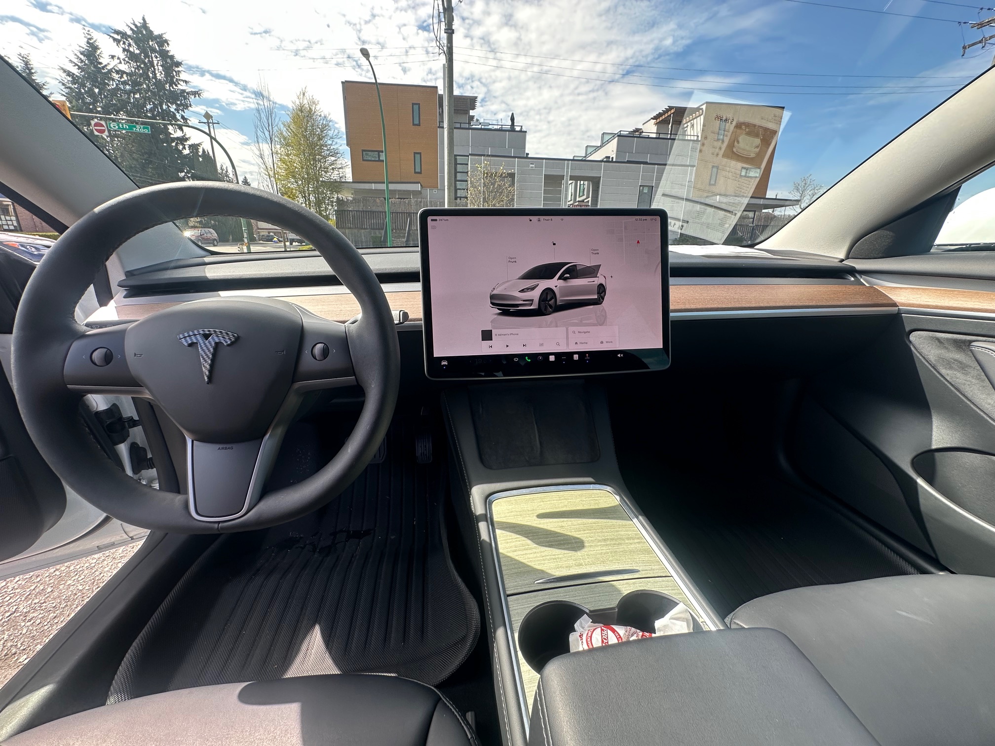 Tesla model 3 standard range 2023