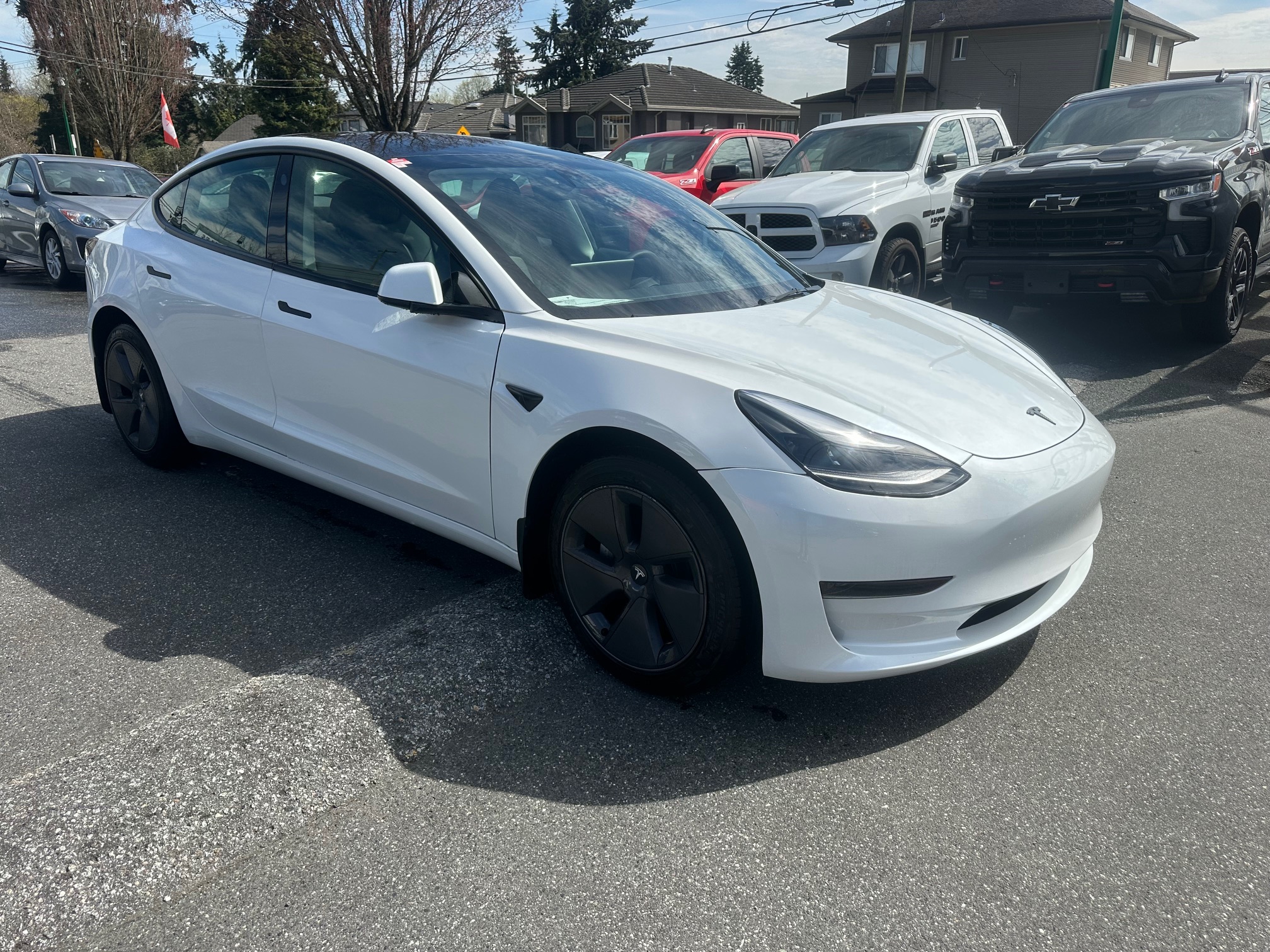 Tesla model 3 standard range 2023