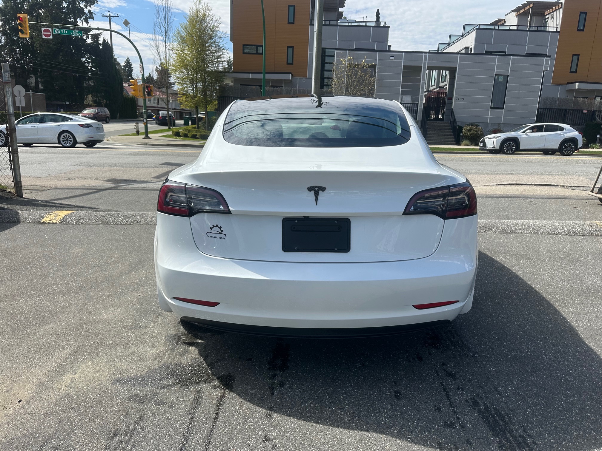 Tesla model 3 standard range 2023