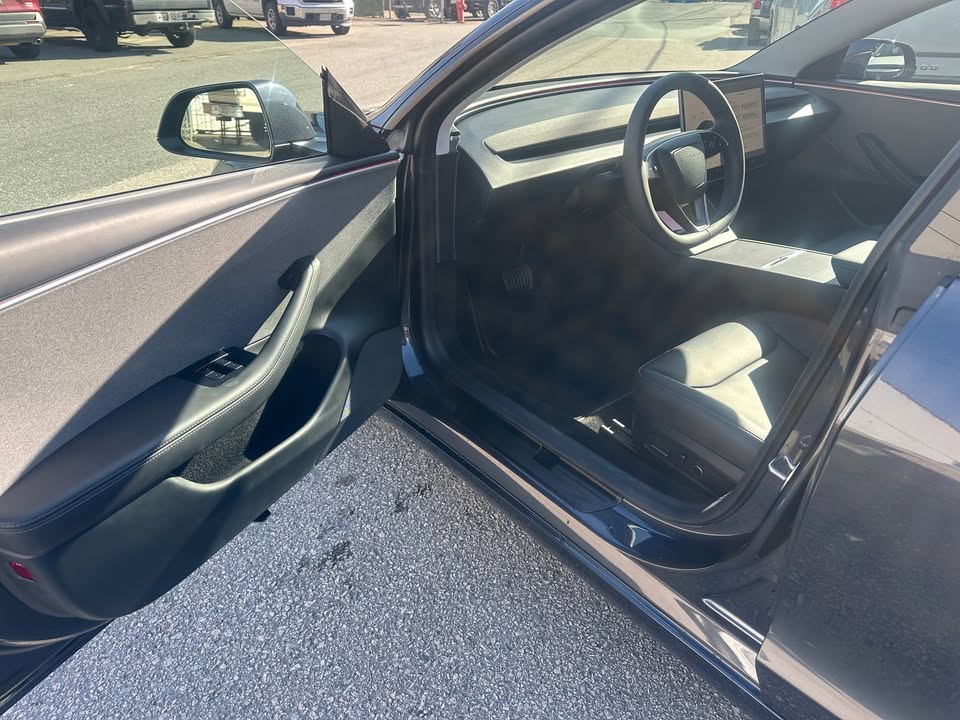 2024 Tesla 3 Standard Range RWD