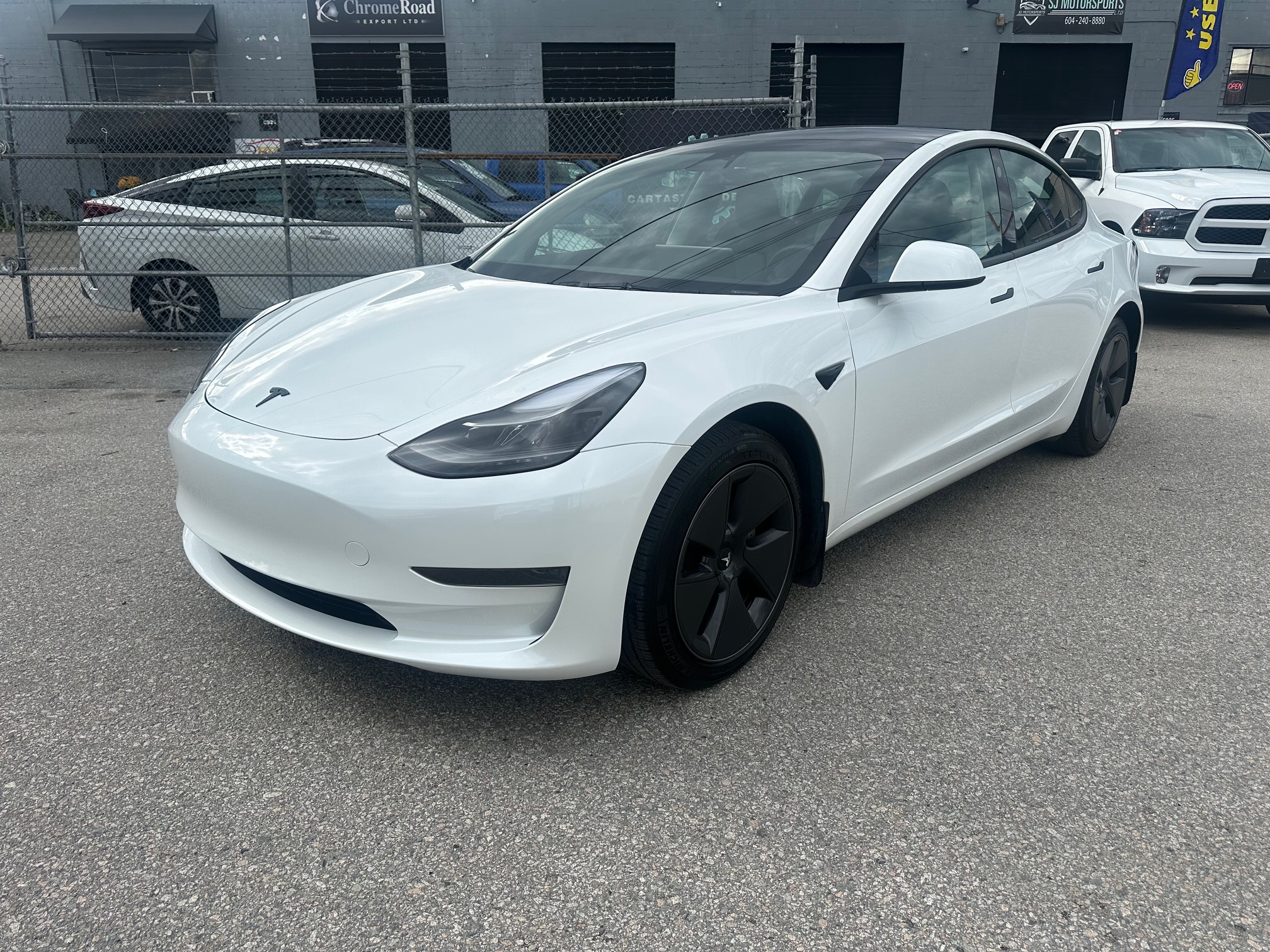 Tesla model 3 standard range 2023