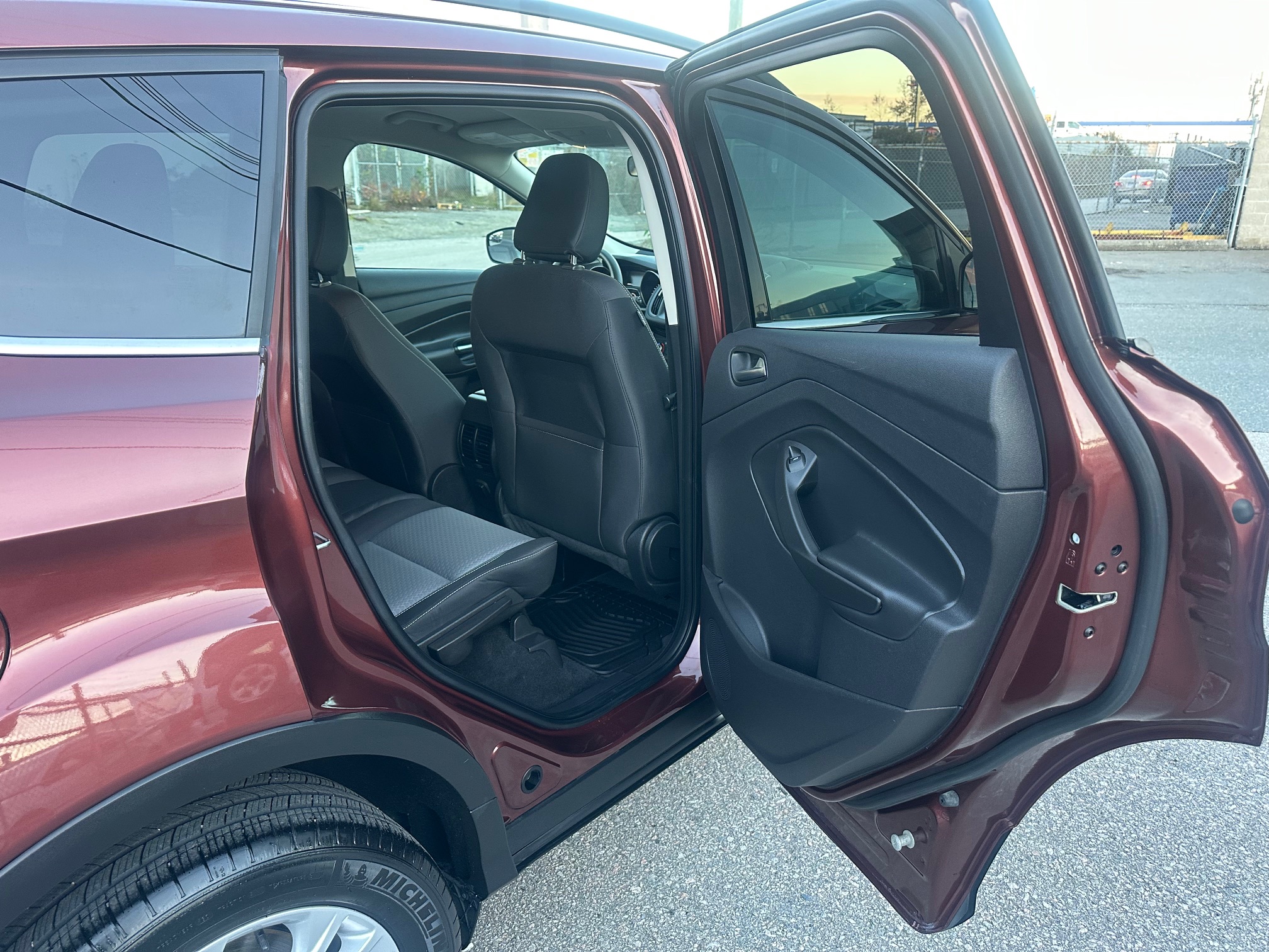 2018 Ford escape AWD SE