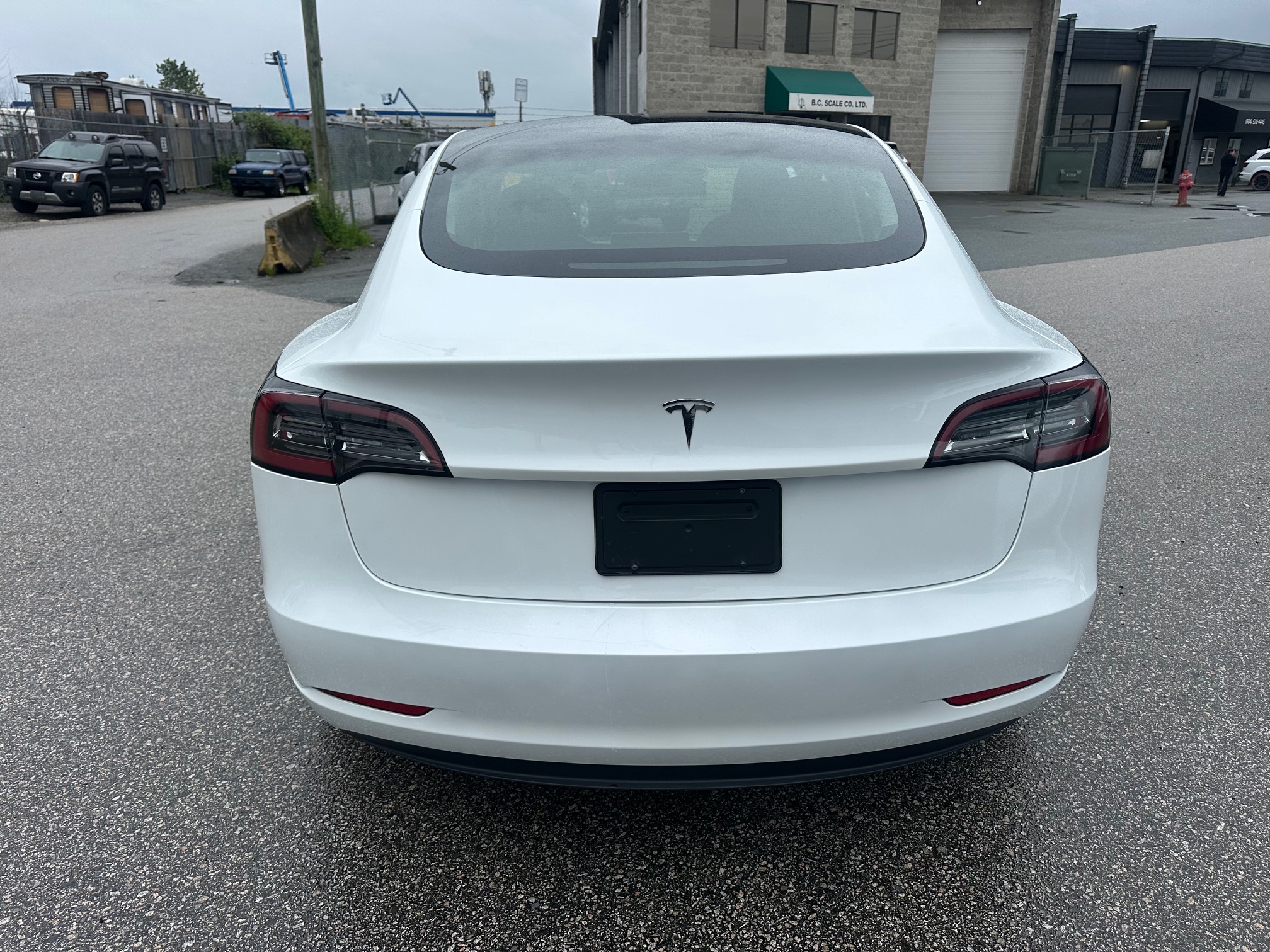 2023 Tesla 3 standard range