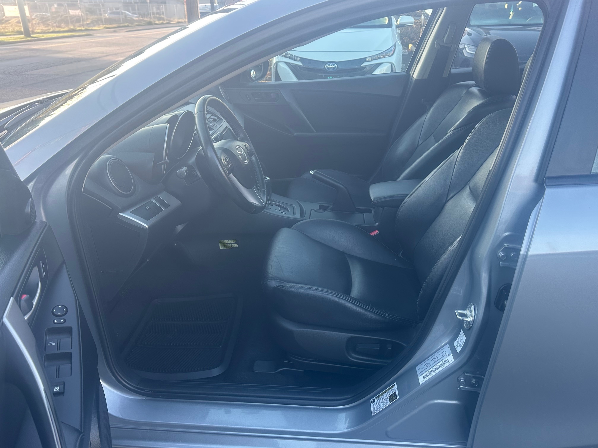 2012 Mazda Mazda3 GS-SKY Hatchback *** SOLD