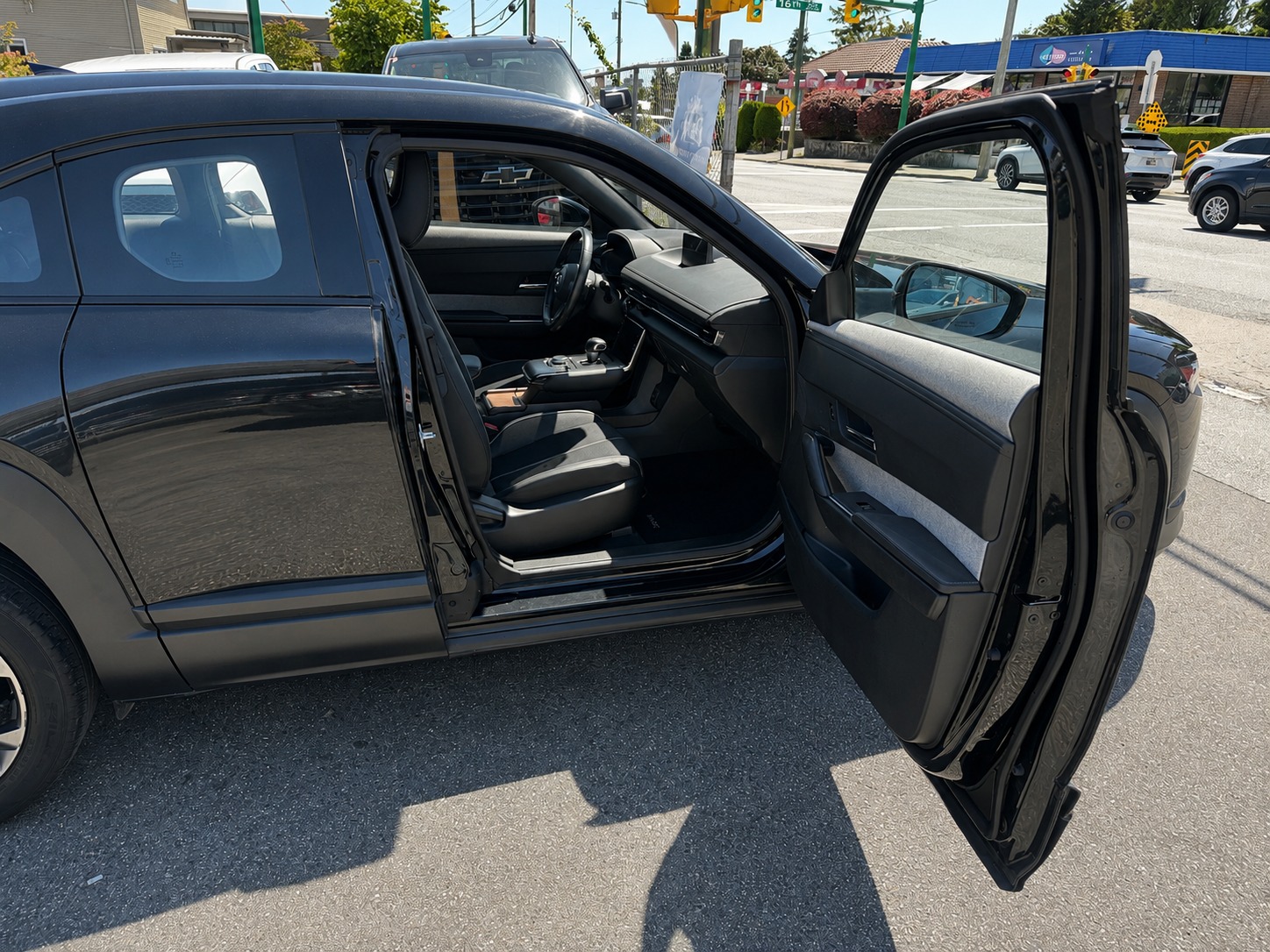 2023 Mazda MX-30 EV – One Owner