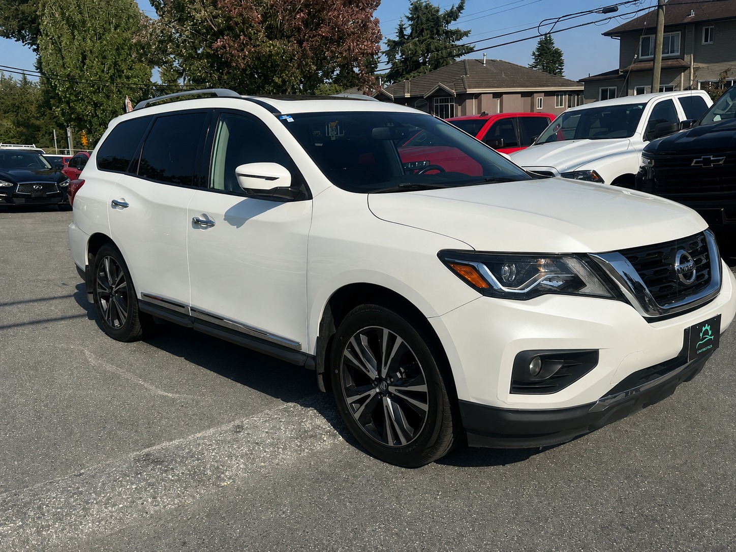 2018 Nissan Pathfinder Platinum 4WD – Fully Loaded 7-Passenger SUV!