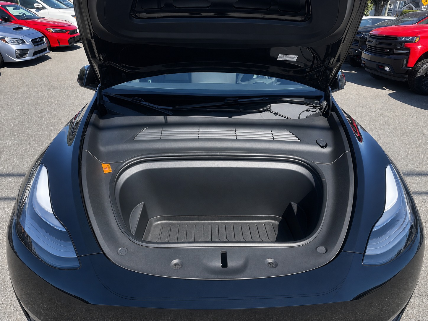 2025 TESLA MODEL Y LONG RANGE AWD